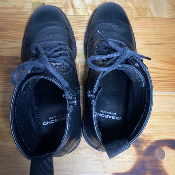 Leather boots - Picture 3 of 6